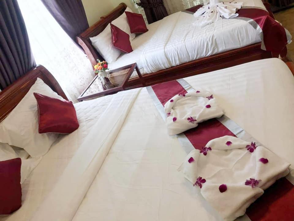 Arina Boutique Kampot Hotel Exterior photo