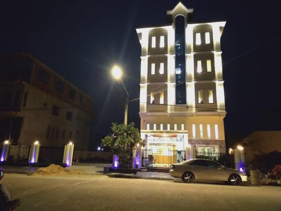 Arina Boutique Kampot Hotel Exterior photo