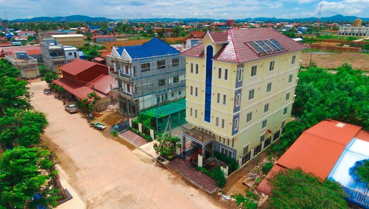 Arina Boutique Kampot Hotel Exterior photo
