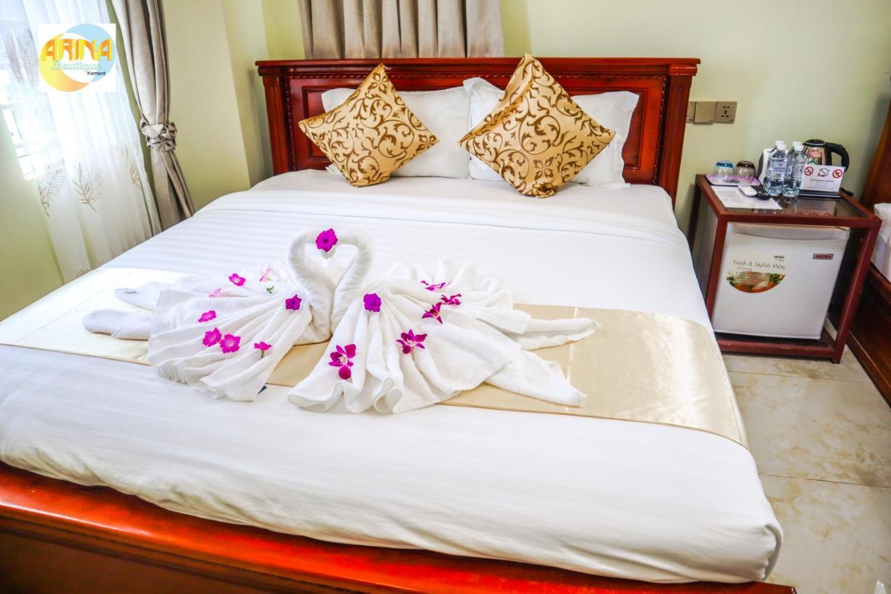 Arina Boutique Kampot Hotel Exterior photo